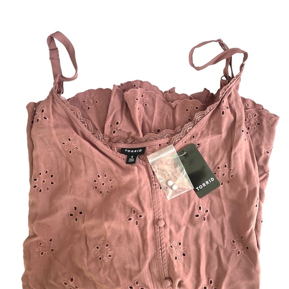NWT Torrid Sophie Eyelet Swing Cami Size 4 4x 26 Rose Taupe Color. Very pretty! - Picture 5 of 8